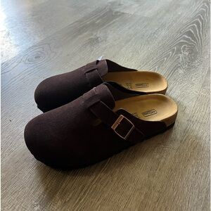 Brown Birkenstock Bostons